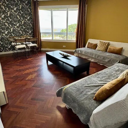 Апартаменты La Cueva De La Torre Ла-Корунья