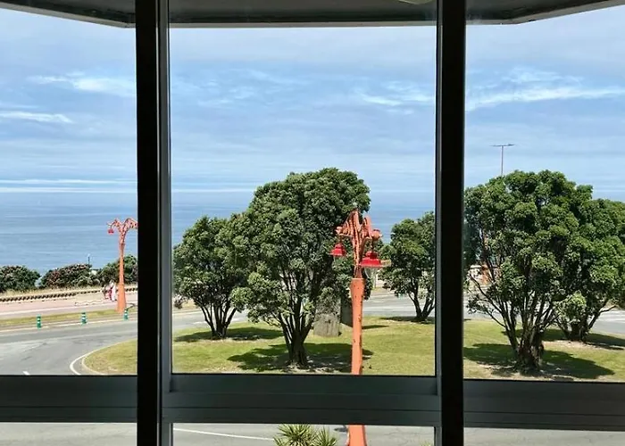 La Cueva De La Torre A Coruna